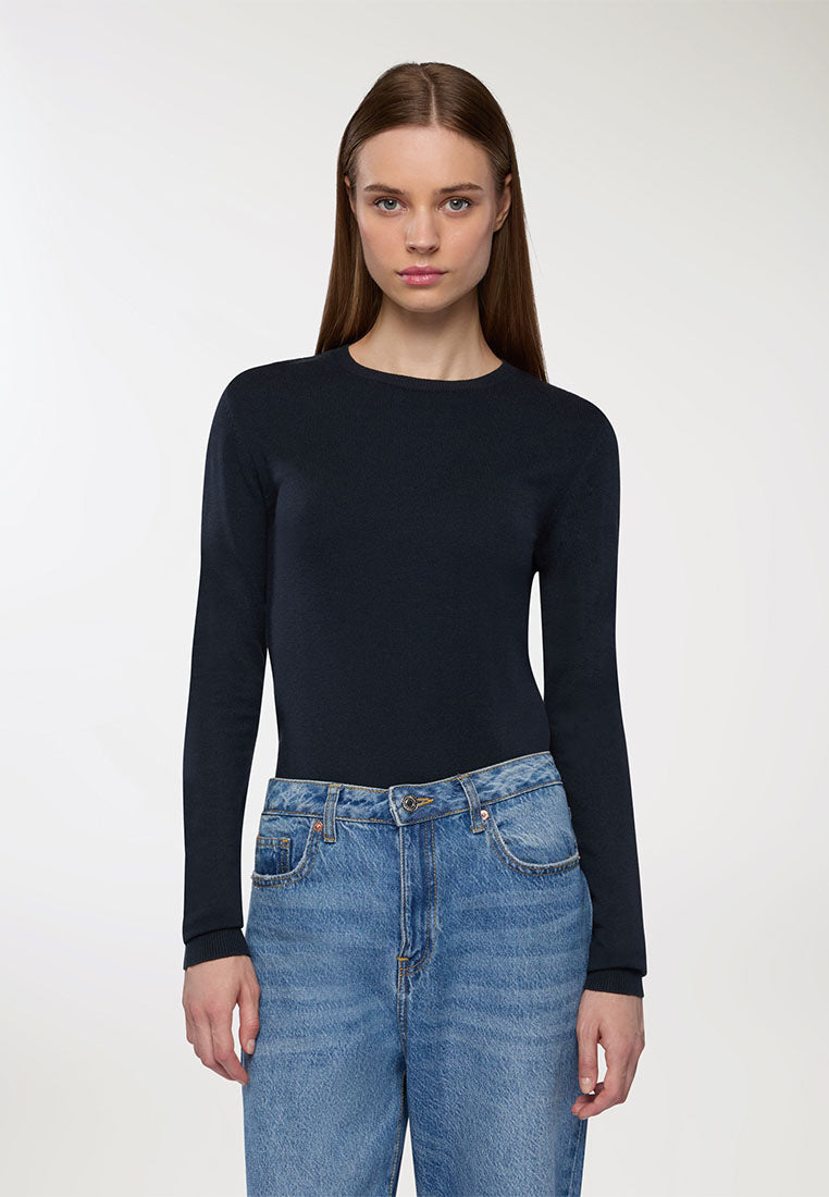 Woman Sweater 3-5