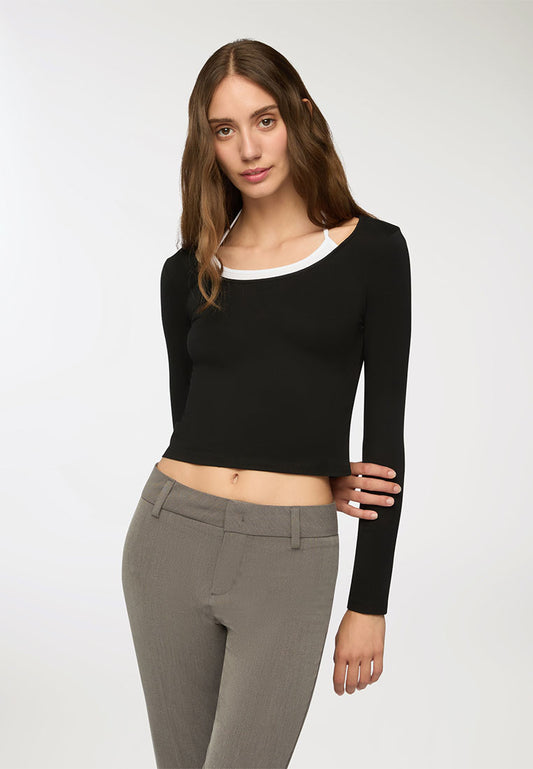 Woman Long-sleeved T-shirt