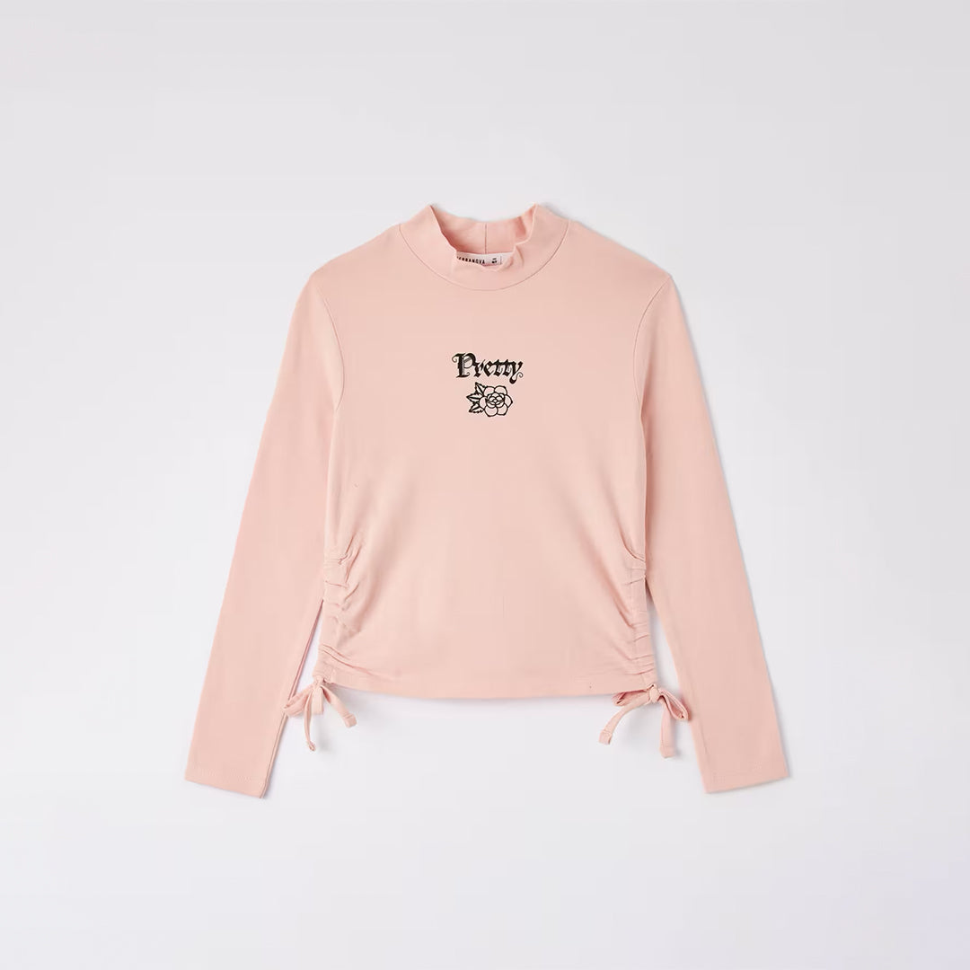 Turtleneck T-Shirt with Gathering and Writing