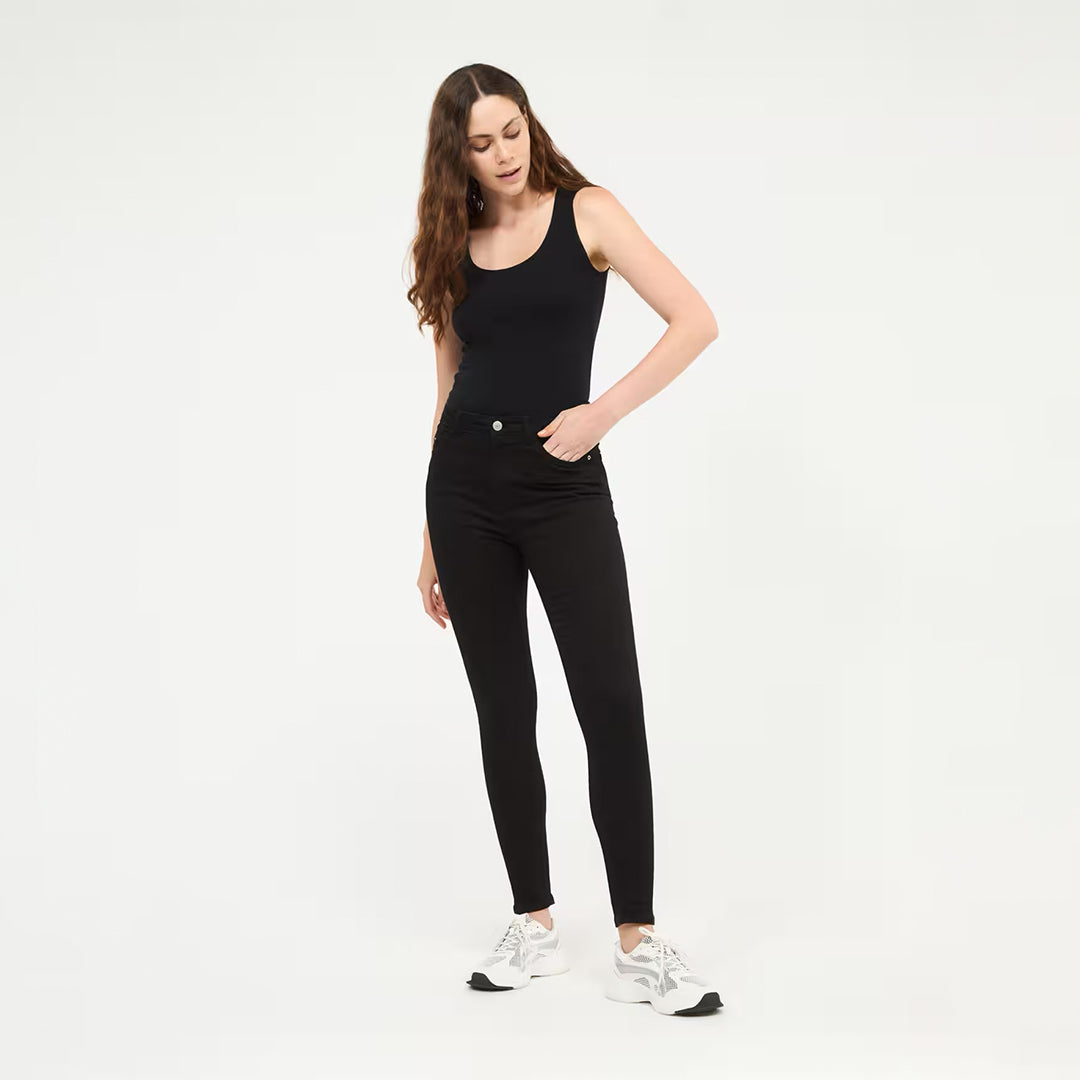 Solid Color Wide-neck Tank Top