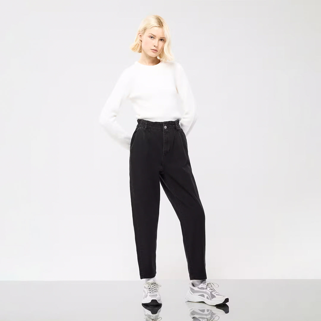 Paper Bag Model Jeans