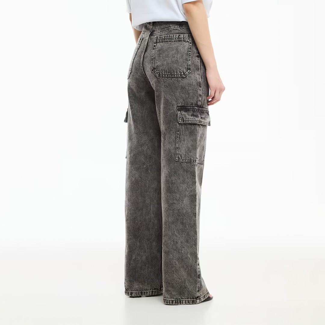 Cargo Jeans