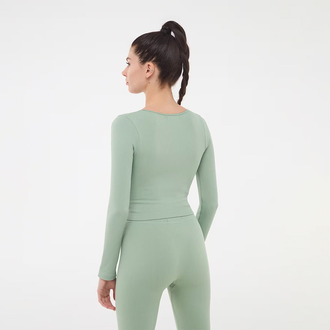 Seamless Long Sleeve Shirt