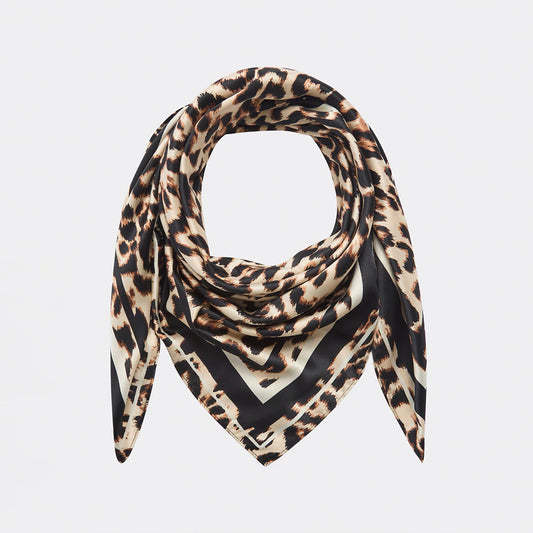 Spotted Pattern Scarf