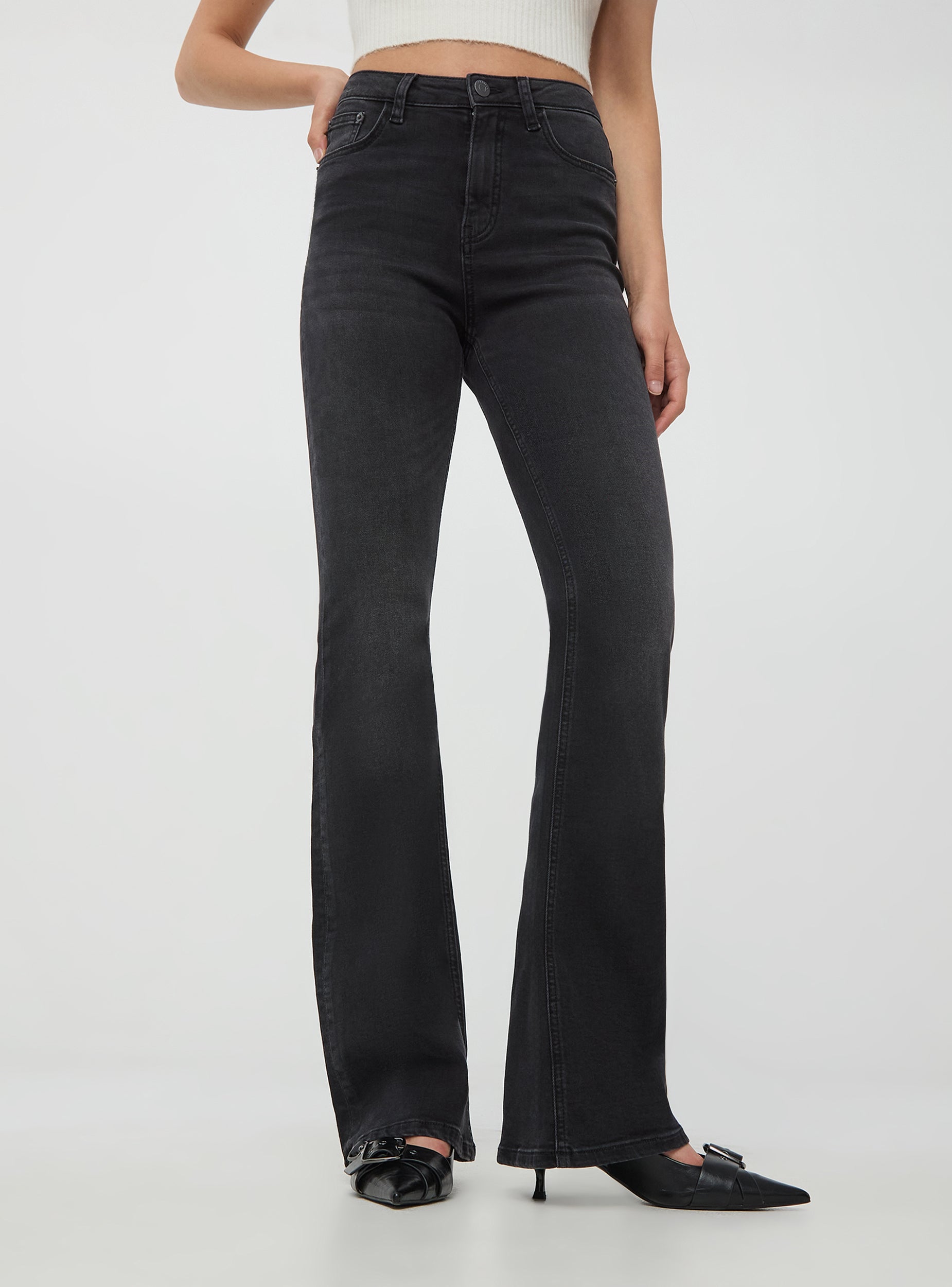 Woman Long pants jeans – Terranova Philippines - Main Image