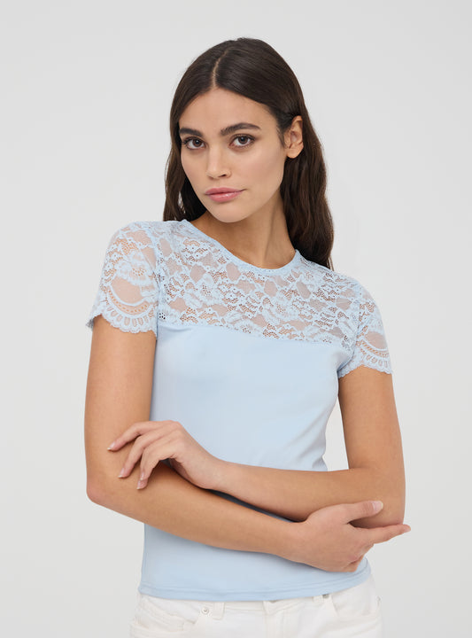 Woman Short-sleeved T-shirt