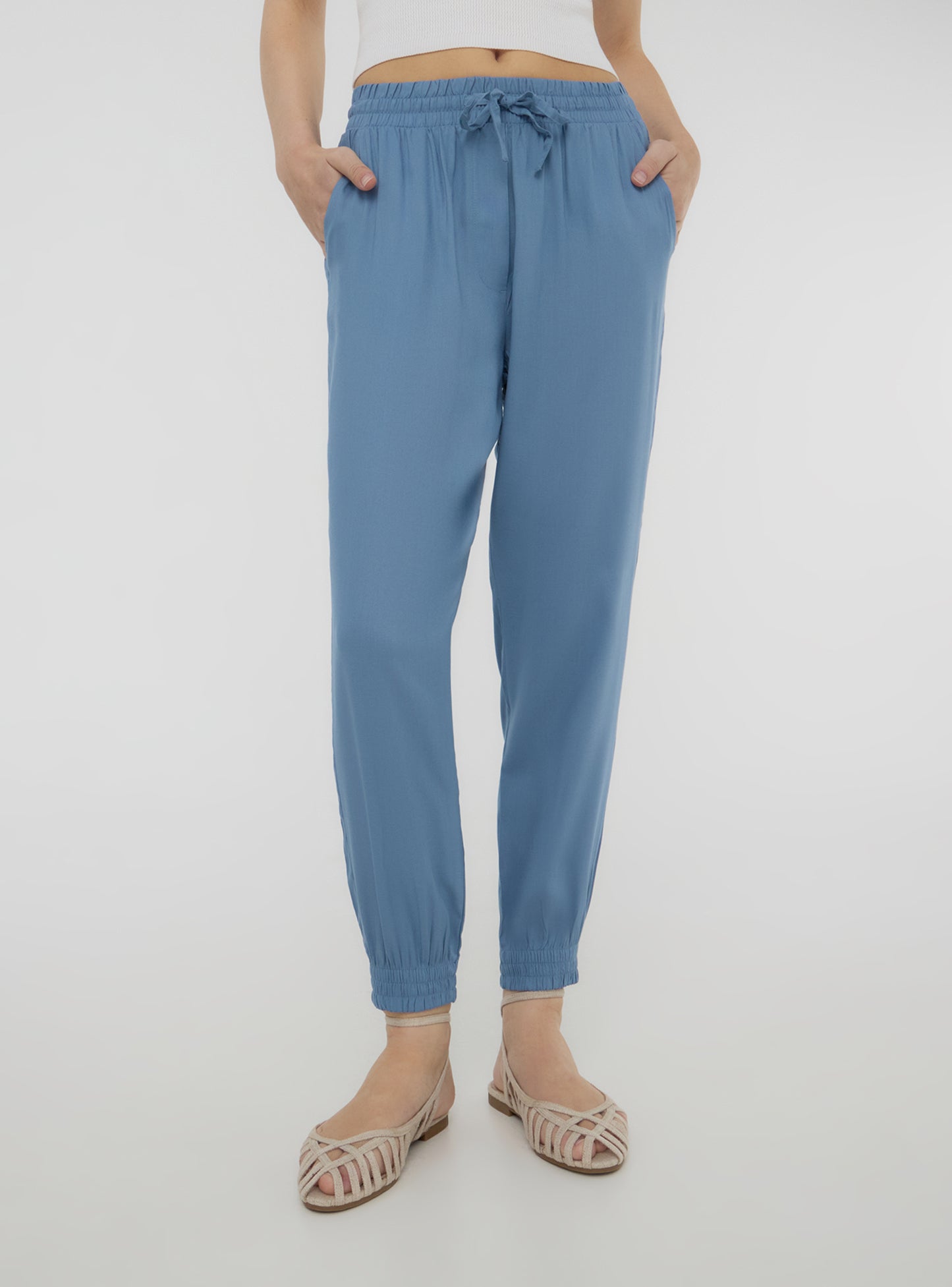 Woman Long pants