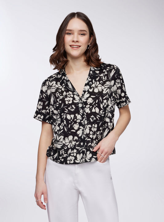 Woman Short-sleeved Shirt