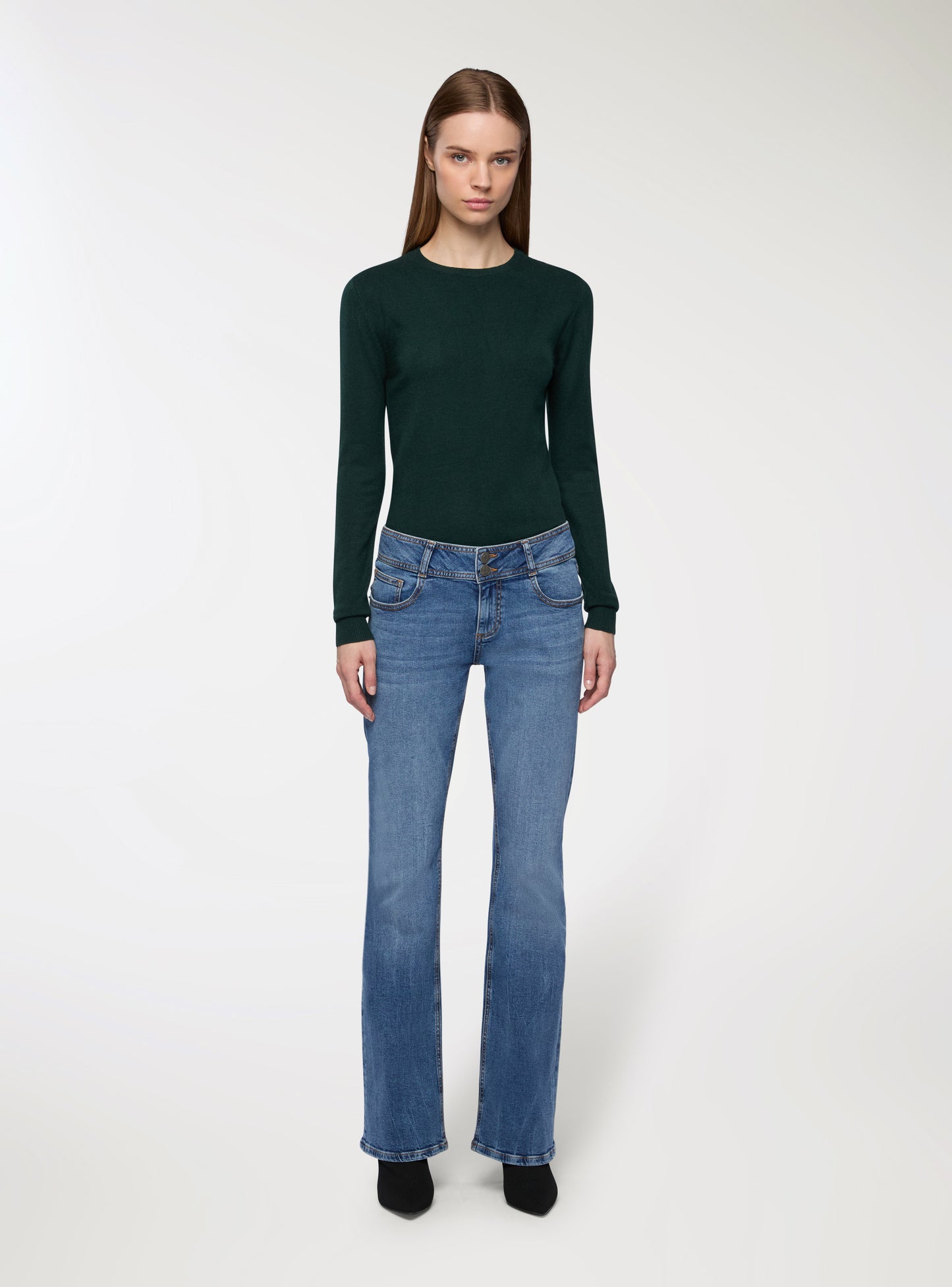 Woman Sweater 3-5