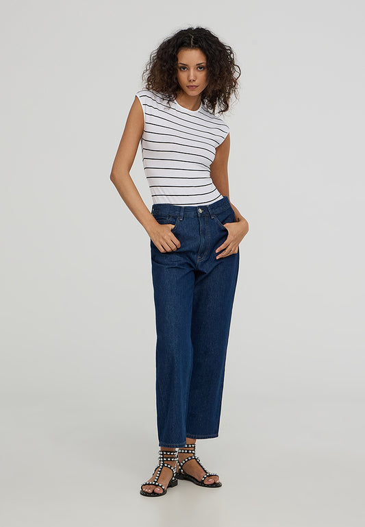 Woman's Short-sleeved T-shirt