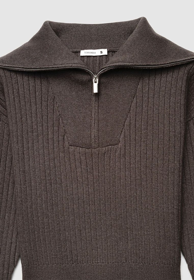 Women's Ribbed knit top with zip neck