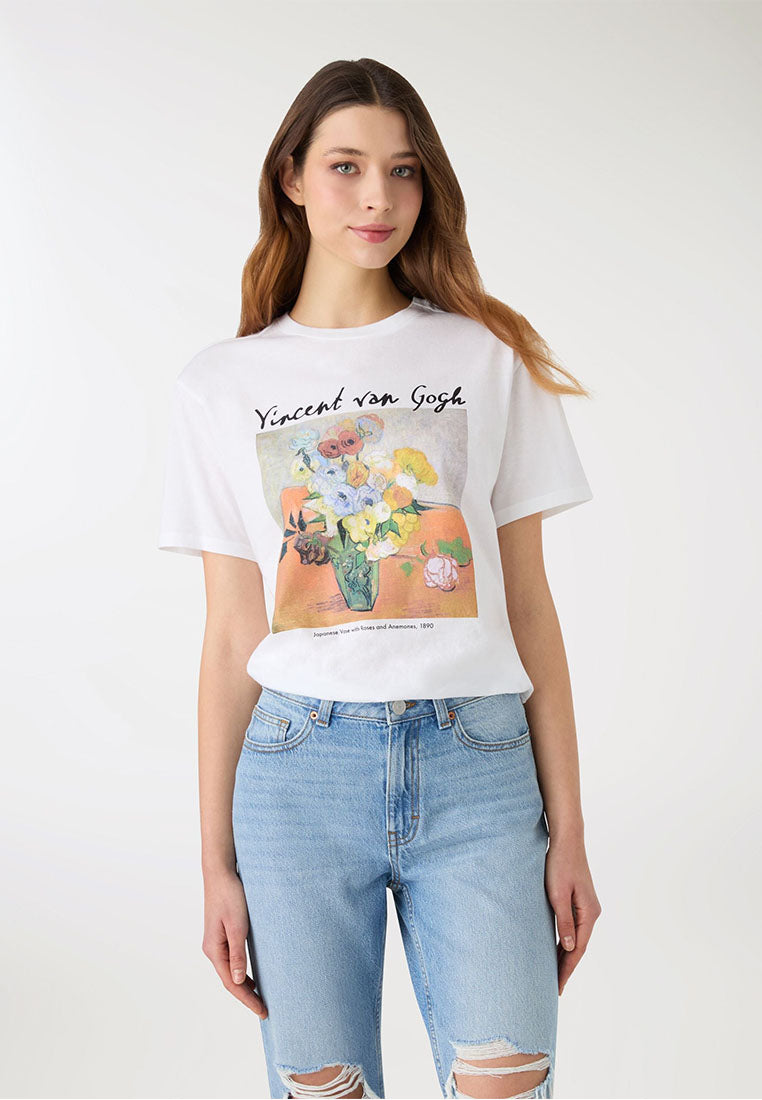 Women's Art-Inspired Print Oversized T-shirt