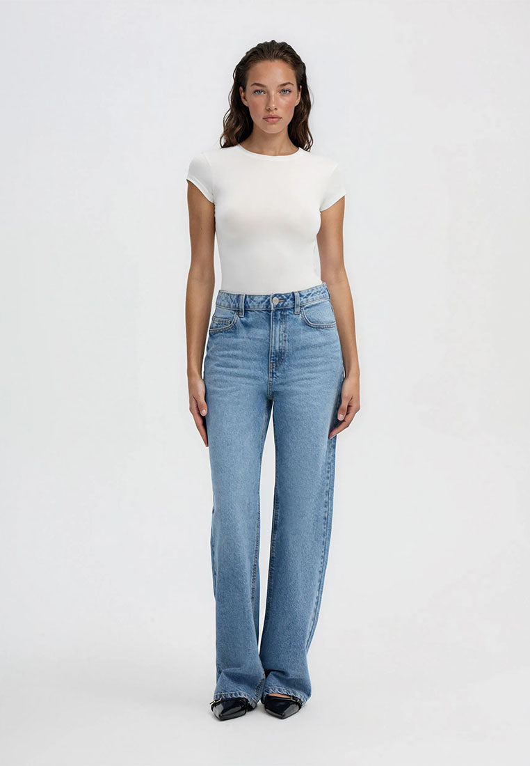 Women's Wide Leg Solid Color Jeans