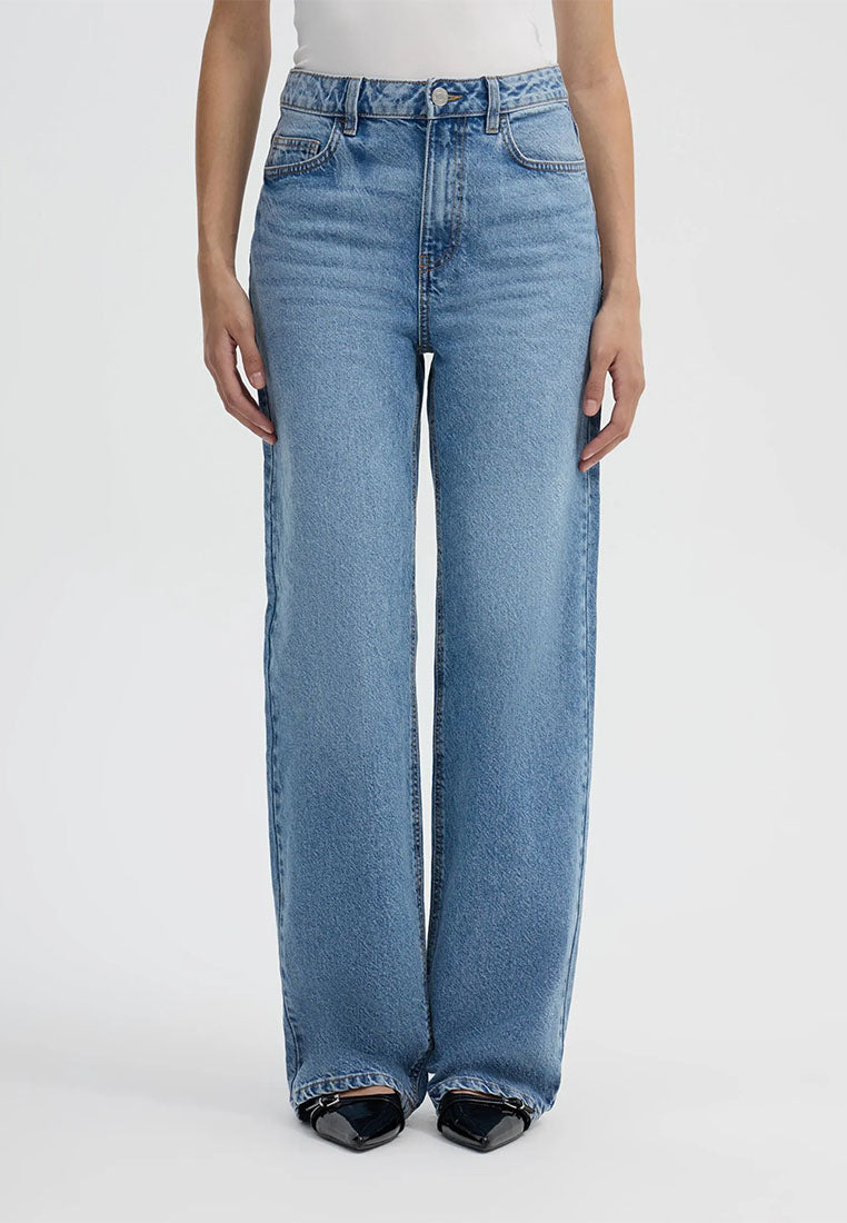 Women's Wide Leg Solid Color Jeans
