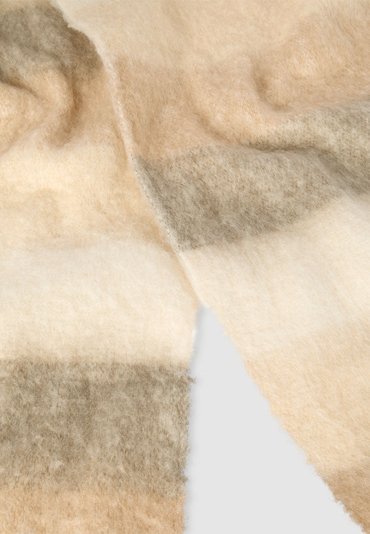 Woman Scarves/Foulard