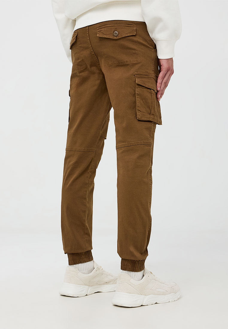 Man Long pants