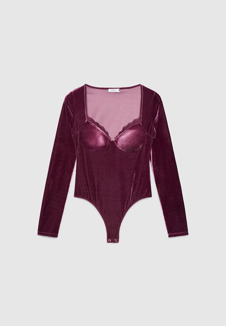 Women's Body T-shirt with cups and lace details