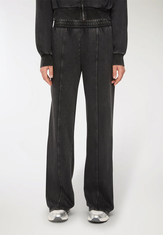 Woman Full-length gym pants