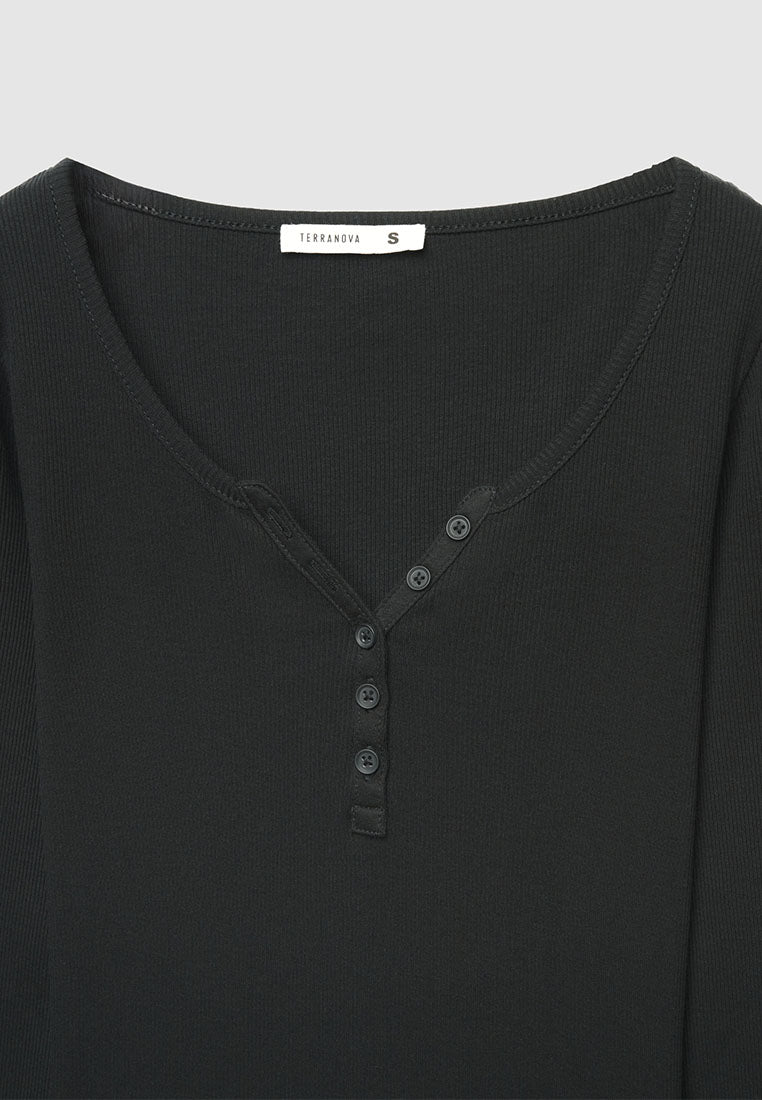 Woman Long-sleeved T-shirt