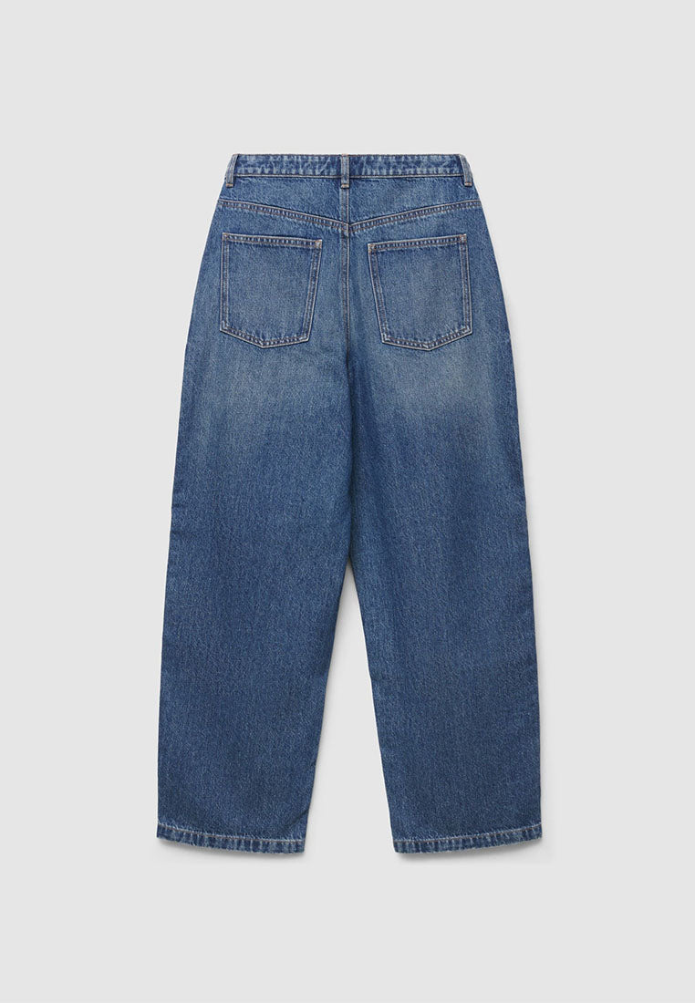 Women's Baggy Mid-Wash Jeans
