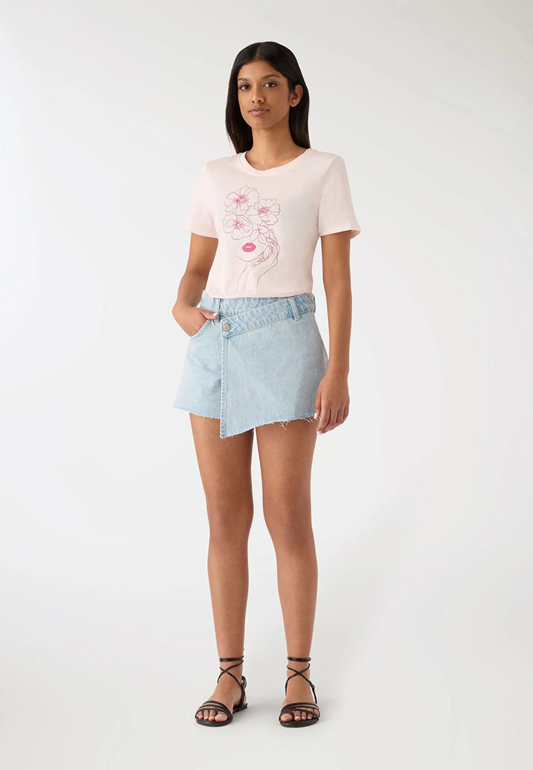Woman Short-sleeved T-shirt