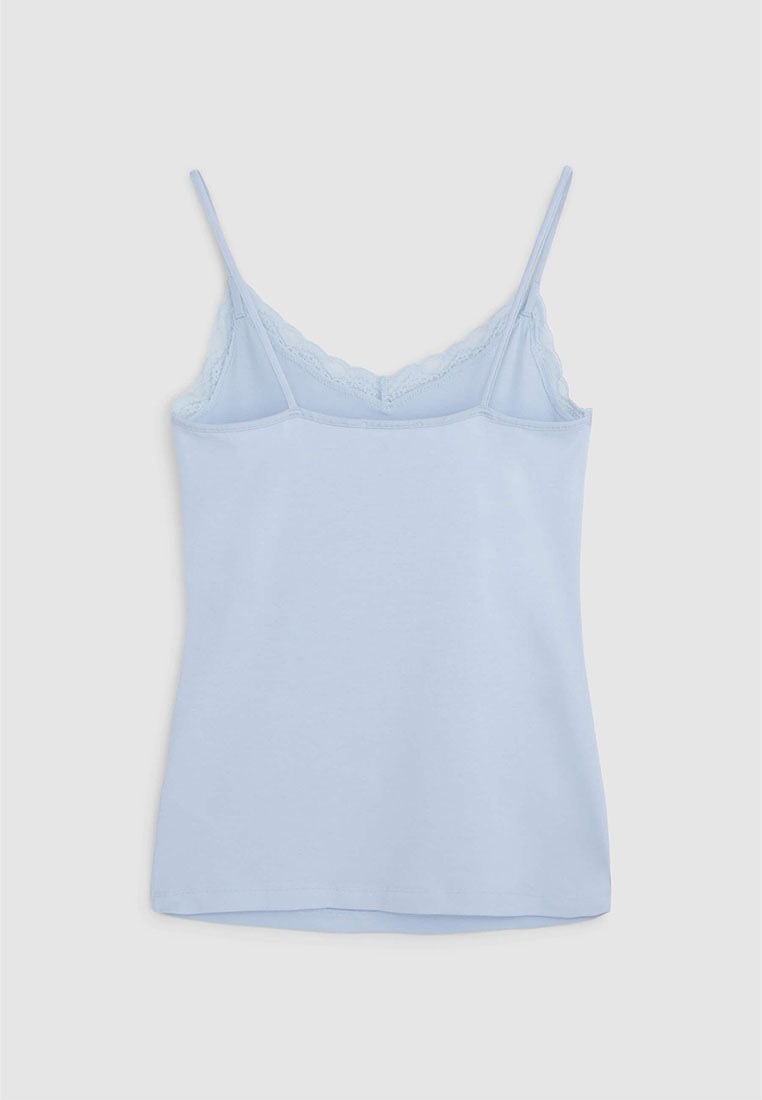 Woman Tops