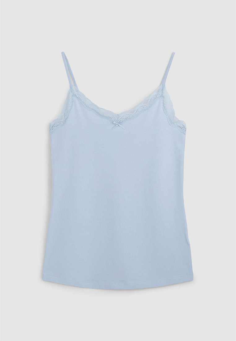 Woman Tops