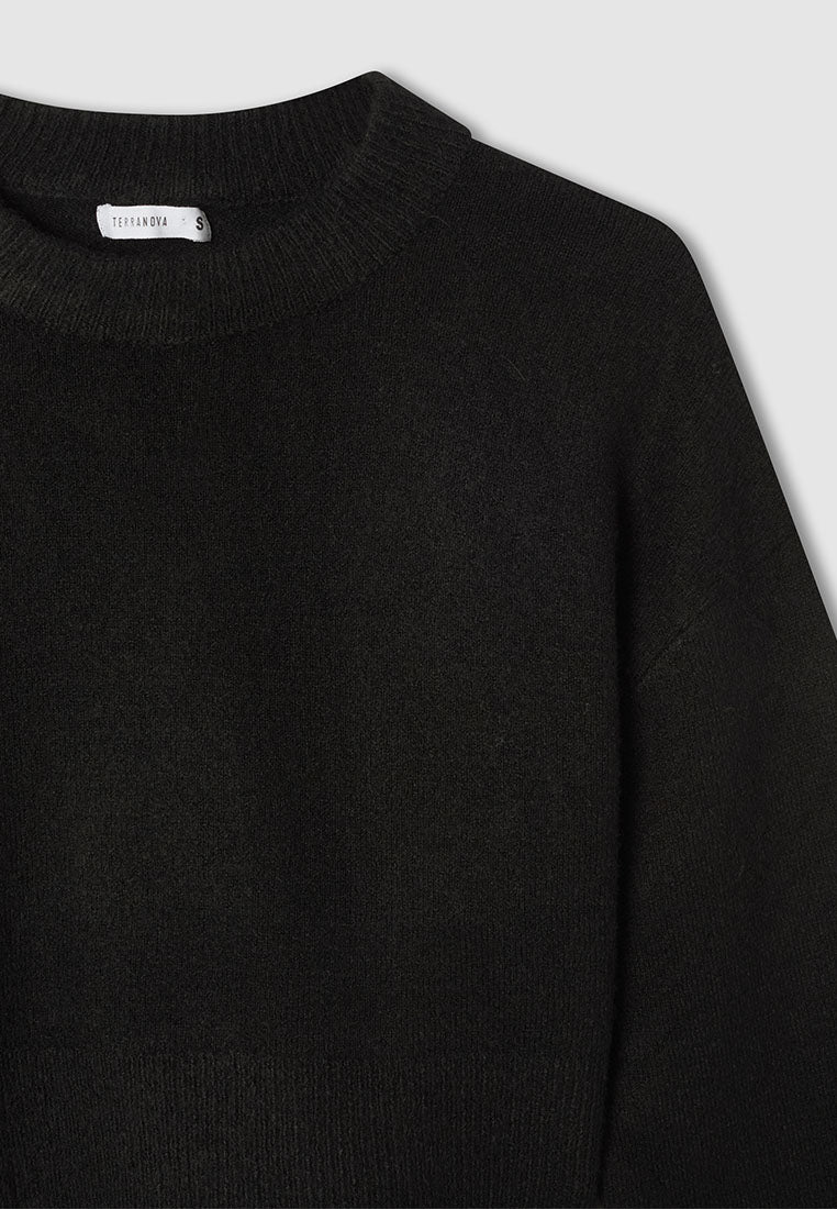 Woman Sweater 3-5