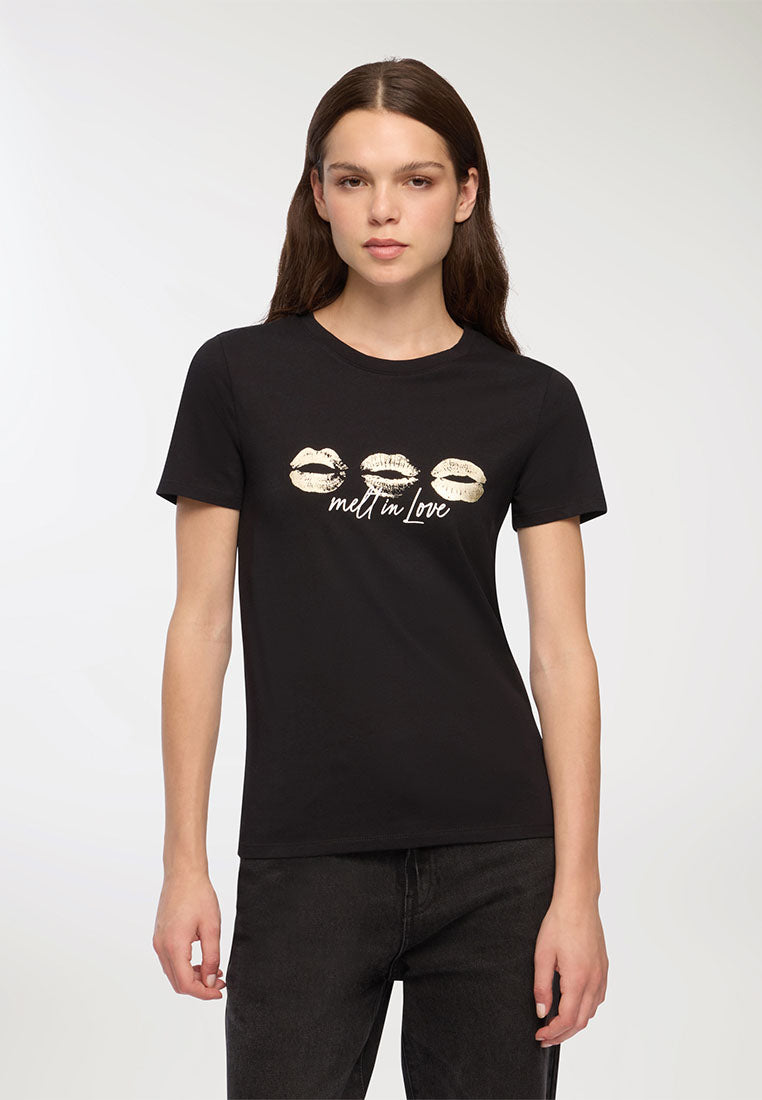 Woman Short-sleeved T-shirt