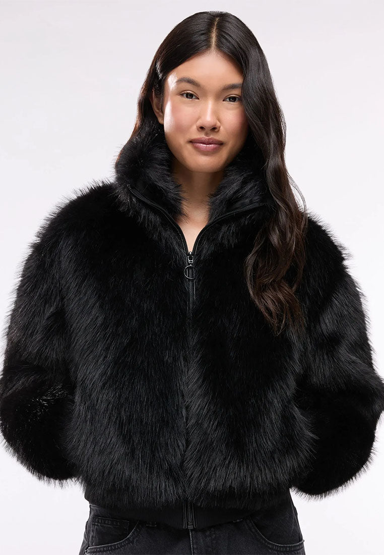 Women's Long faux fur bomber with zip closure
