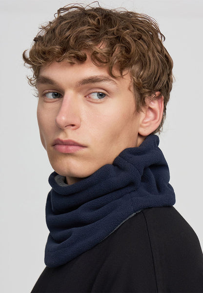 Man Scarves/Foulard