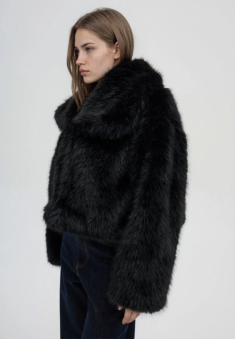 Women's Cropped jacket with long faux fur collar