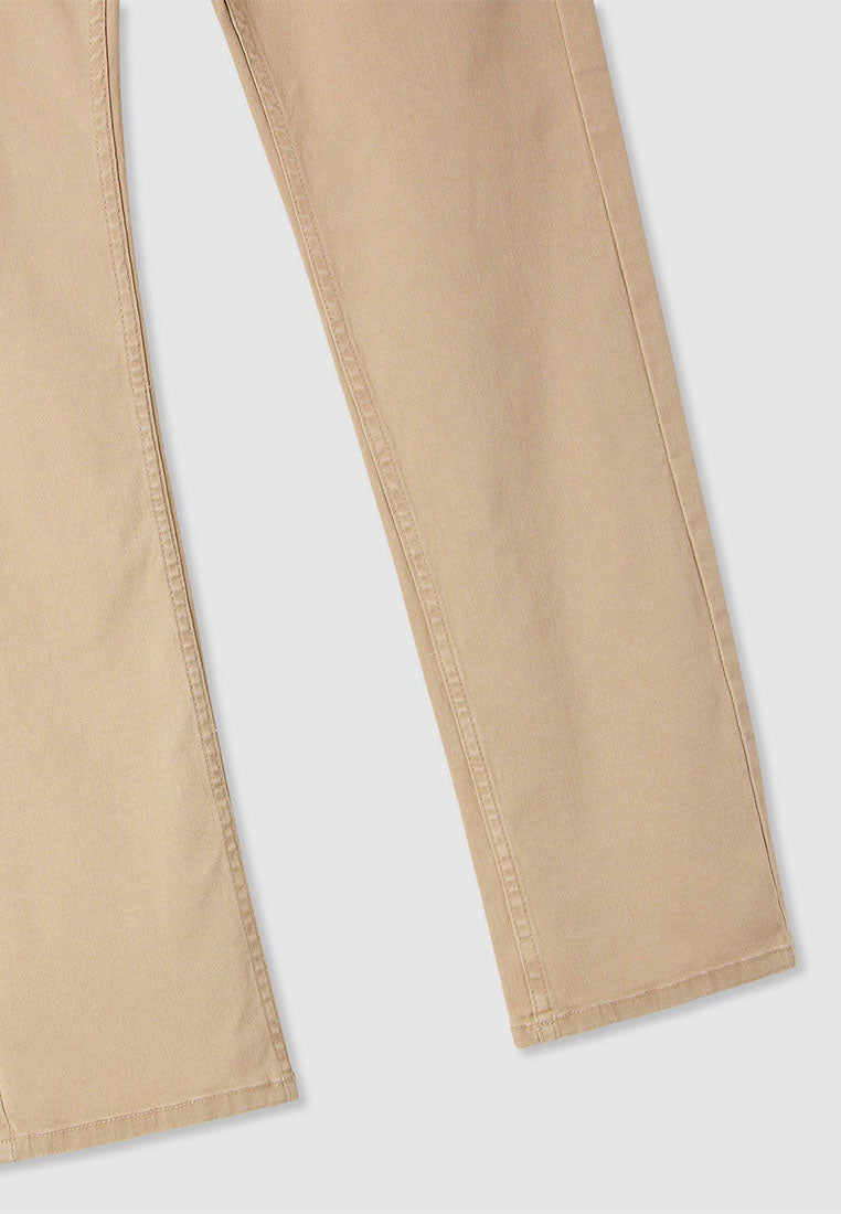 Man Long pants