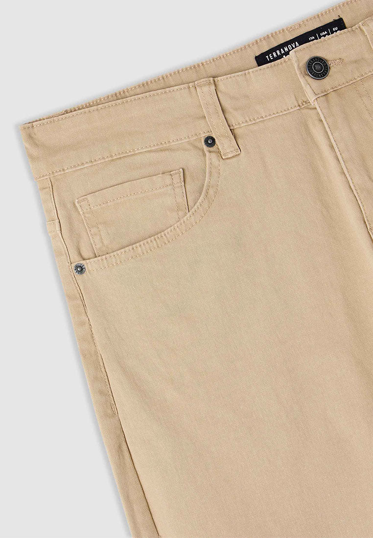 Man Long pants