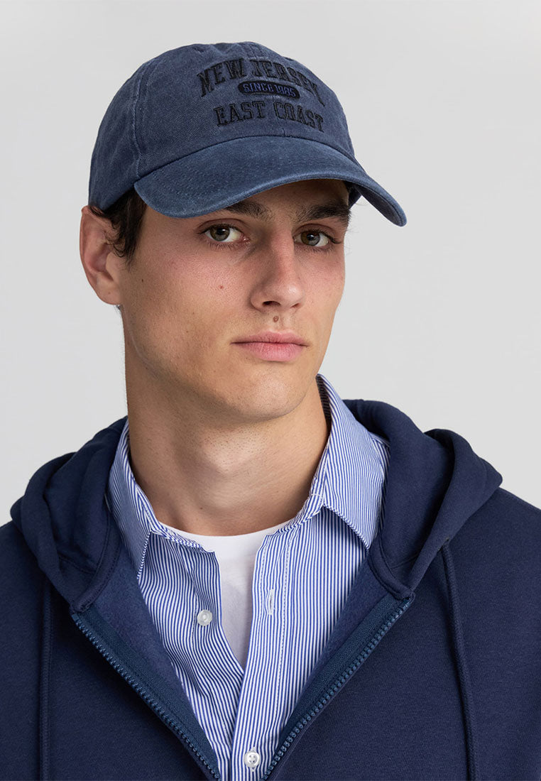 Man Small-Hat