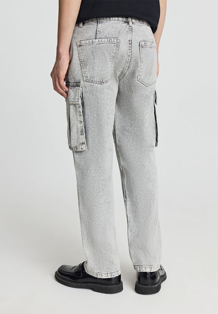 Men's Oversized Cargo Jeans