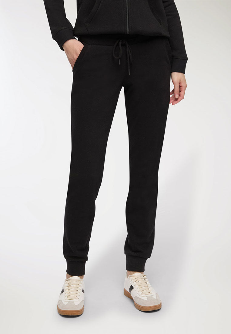 Woman Full-length gym pants