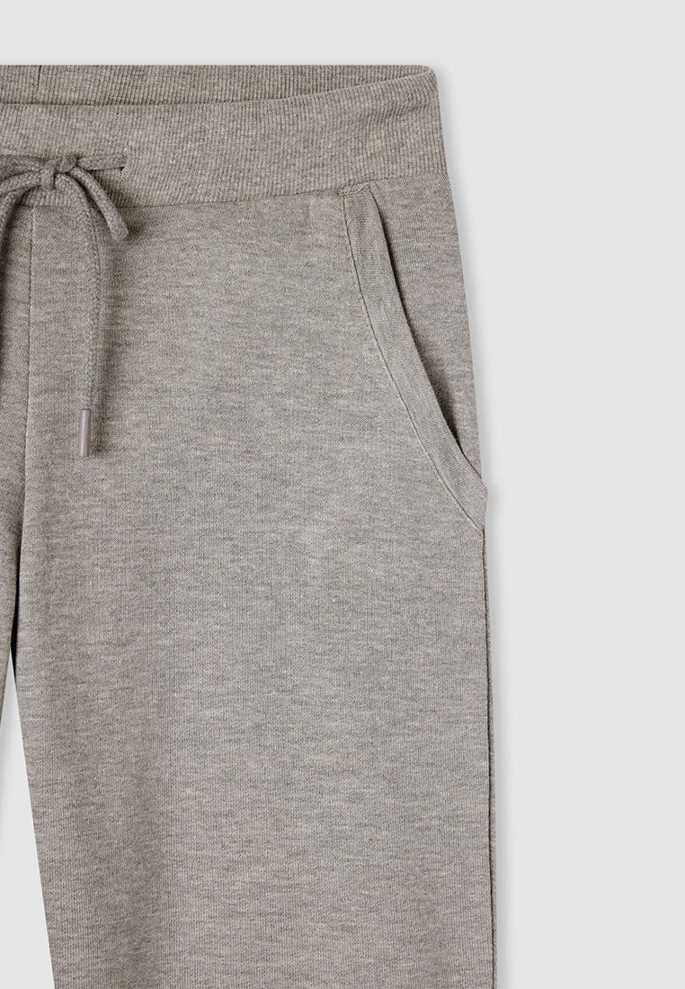 Woman Full-length gym pants