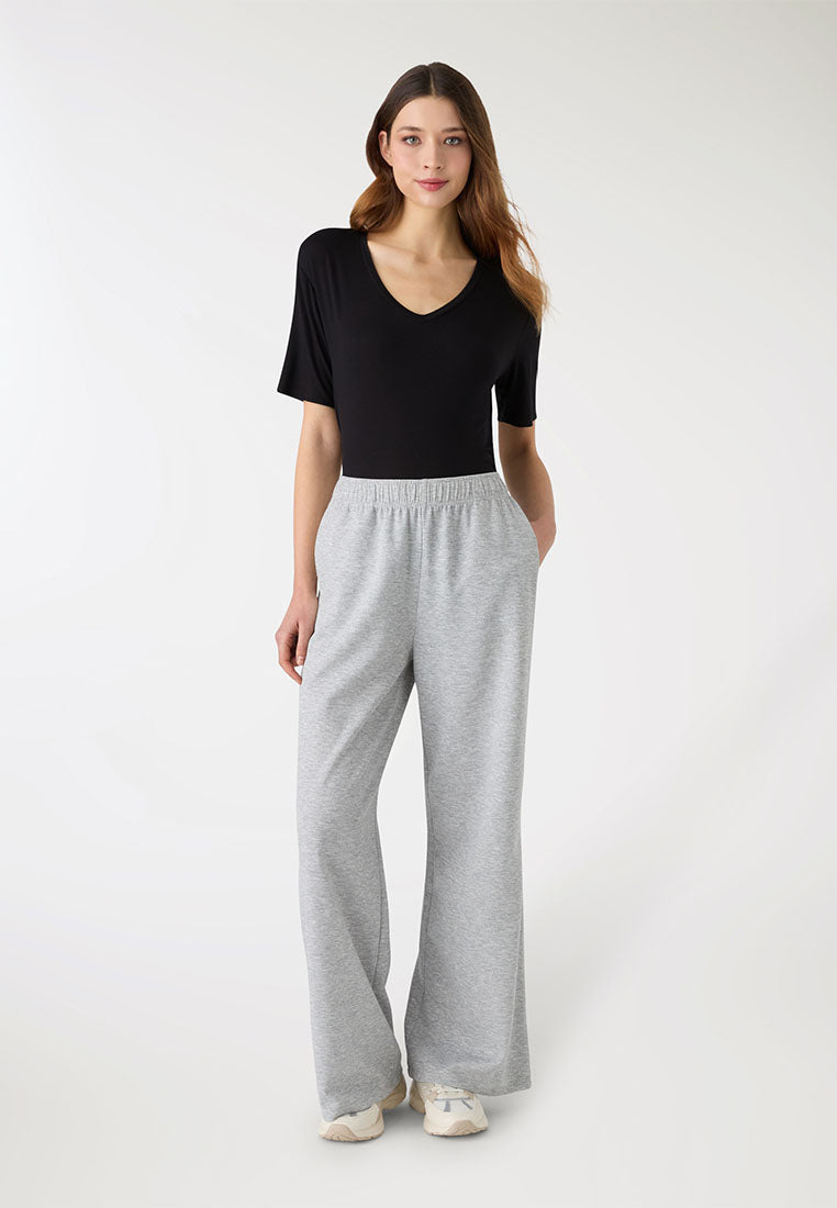 Woman Full-length gym pants