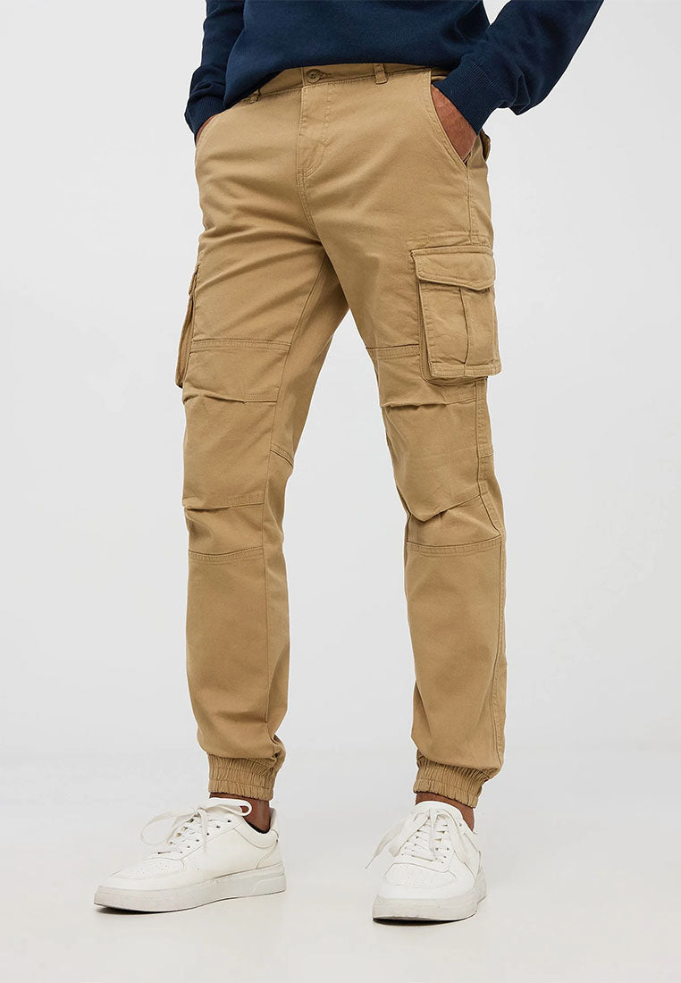 Man Long pants