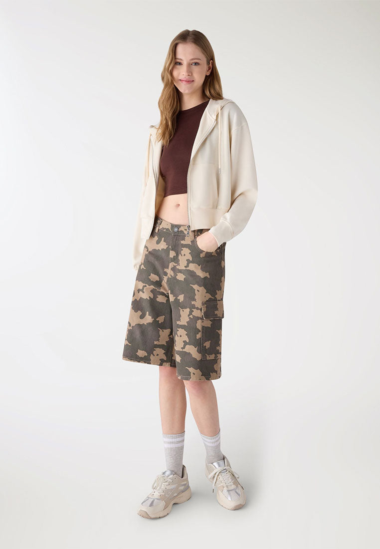 Women's Camouflage Print Cargo Shorts