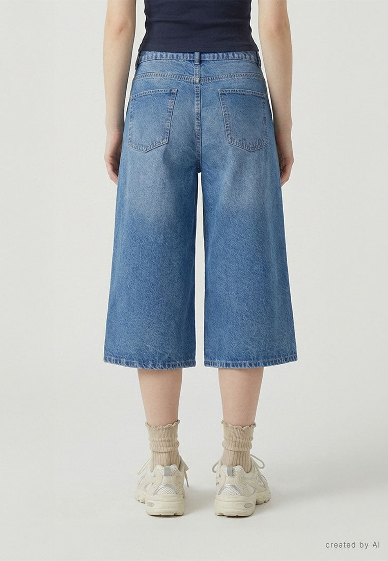 Women's Loose-fit Denim Shorts