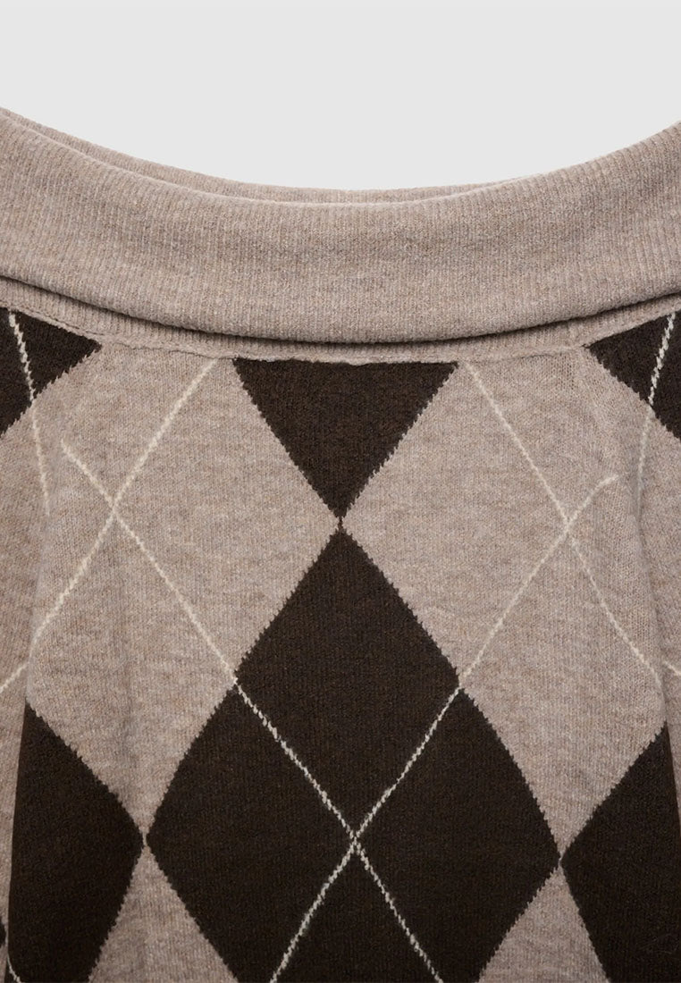 Women's Off-the-shoulder diamond-patterned top