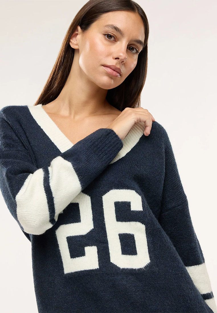 Women's Inlaid Number V-neck Sweater