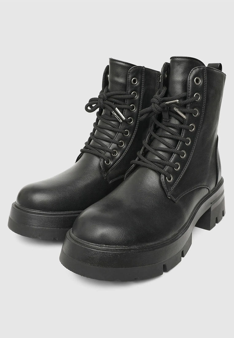 Women's Lace-up boots with side-zip