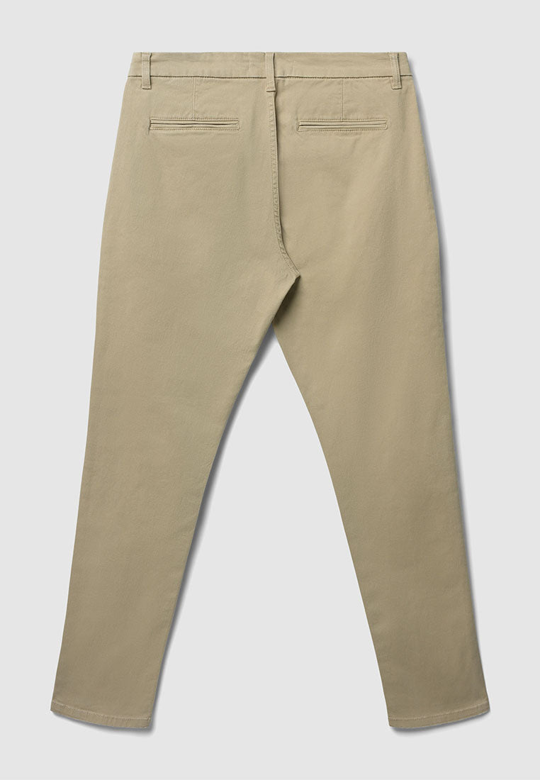 Man Long pants
