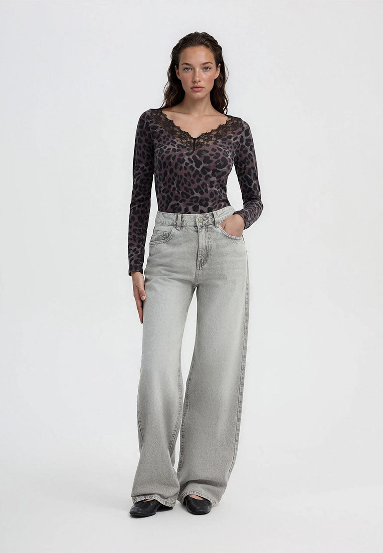 Women's Long-sleeved animalier V-neck T-shirt