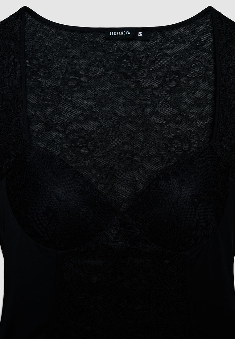 Woman Long-sleeved T-shirt