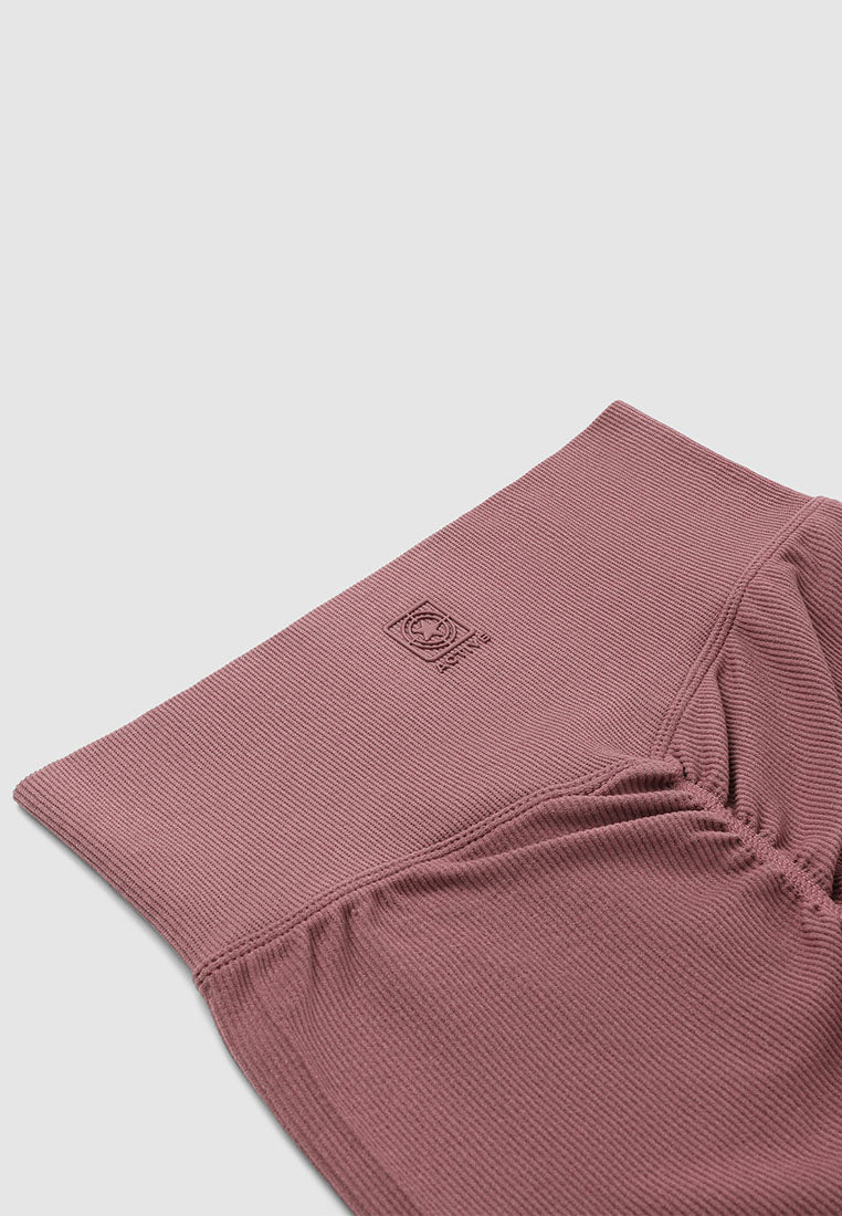 Women's Seamless short sports leggings with ruching