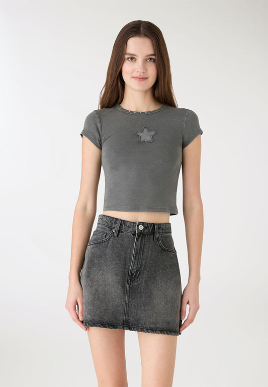 Woman Short-sleeved T-shirt